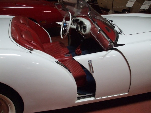 10 kiểu cửa xế hộp cực sang trọng và độc đáo