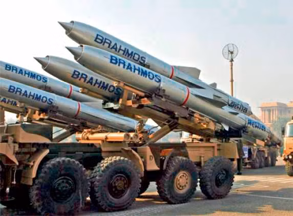 Ấn Độ sắp thử BrahMos phiên bản phóng từ tàu ngầm
