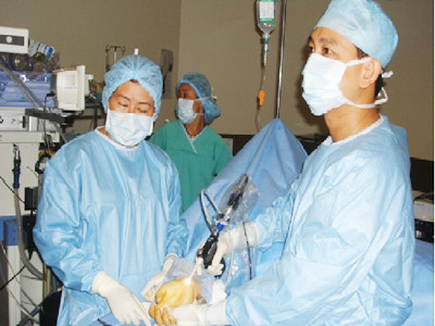 Teo cơ vì chứng tê tay