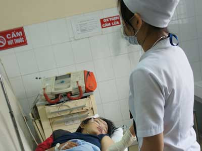 TNGT kinh hoàng: 60 người thương vong