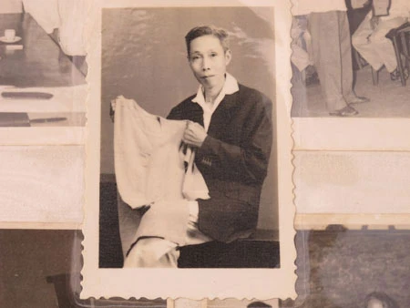 200 lượng vàng mua áo len của Hồ Chủ tịch