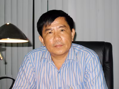 Dùng AK, nổ súng cướp tàu ở Quảng Ninh