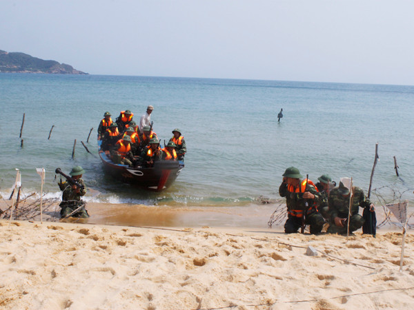 Huấn luyện tác chiến biển đảo
