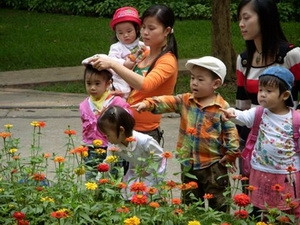 Bắc và Trung Bộ nhiều mây, trời mát, mưa vài nơi