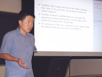 GS Ngô Bảo Châu tại buổi thuyết trình ở Viện Toán học mới đây