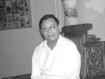 Ông Hoàng Đình Kỳ - Số 6B ngõ 353 đường Trần Hưng Đạo - Phường Nam Ngạn - TP. Thanh Hóa. ĐT: 0904256240