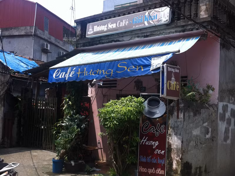 Mẹ chủ quán cà phê kể lại cái chết của con gái