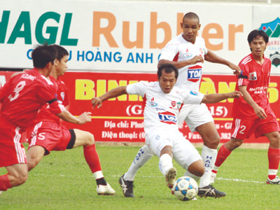 Thu hẹp khoảng cách