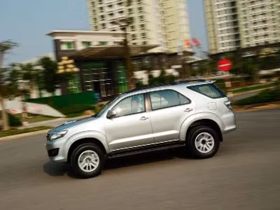 Bí kíp luyện tập lái ô tô an toàn