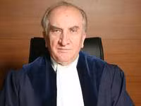 Thẩm phán đại diện TQ trong vụ kiện Biển Đông từng làm việc ở Việt Nam