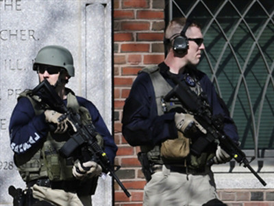 Tòa án liên bang ở Boston phải sơ tán khẩn cấp