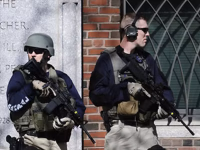 Tòa án liên bang ở Boston phải sơ tán khẩn cấp