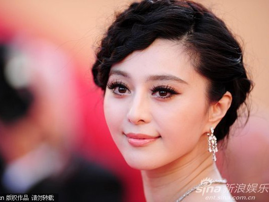 Phạm Băng Băng: 'Sợ thị phi thì nên ở nhà trông trẻ'