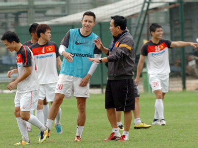 Hạ chỉ tiêu SEA Games: U23 VN chỉ cần vào chung kết
