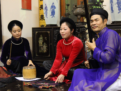 Đám cưới lại có ca trù