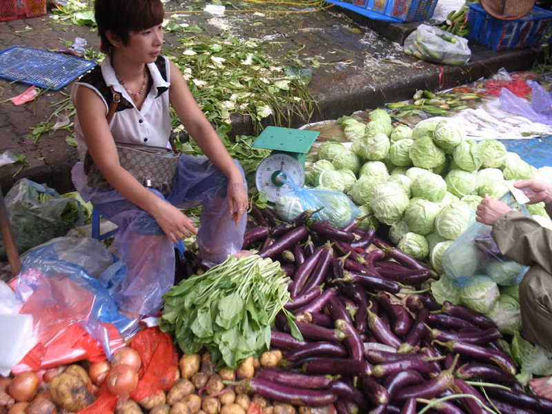 Giá thực phẩm tăng chóng mặt