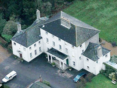 Ông chủ WikiLeaks hủy hợp đồng viết sách gần 1 triệu USD