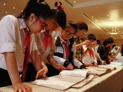 Vinh danh nhà giáo nhiệt huyết với công tác Đoàn