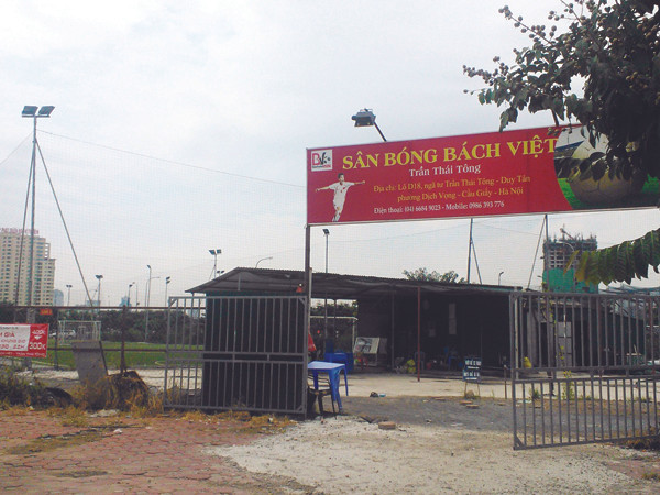 Bỏ hoang đất “vàng” tràn lan