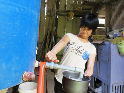 Nữ sinh khuyết tật đỗ 2 trường ĐH