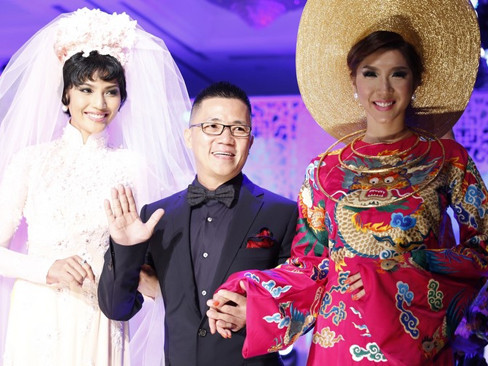 Ngọc Quyên, Trương Thị May diễn áo dài thu về 250 triệu