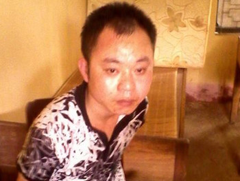 Khởi tố kẻ cướp tiệm vàng biết hát chầu văn