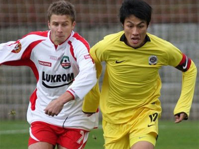 Cầu thủ Việt kiều và nỗi ám ảnh bệnh sao