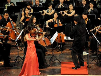 Đem dân ca Việt khoe thế giới