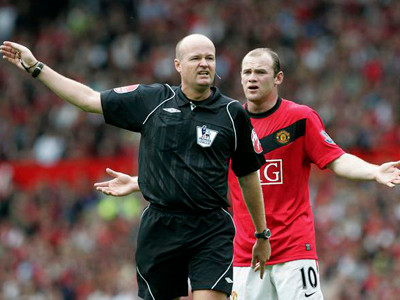 Lại nóng vì “vua áo đen”