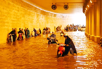 Hầm Kim Liên bị ngập trong sáng hôm qua, 13-7