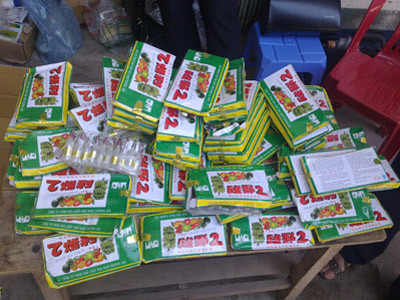 Phát hiện 1.500 ống thuốc thúc chín quả