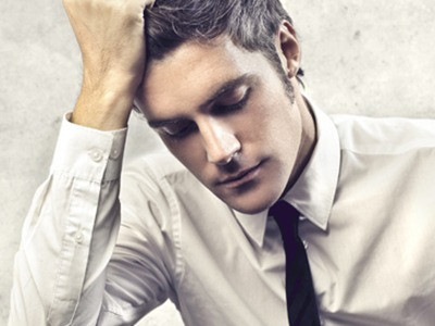 Vợ 'lên giường' với em kết nghĩa