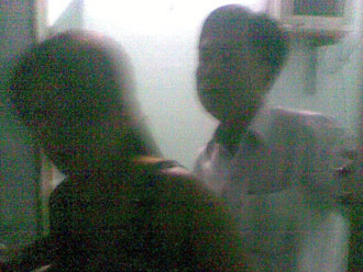 Thẩm phán vào nhà nghỉ 'tư vấn luật' bị đề nghị cách chức