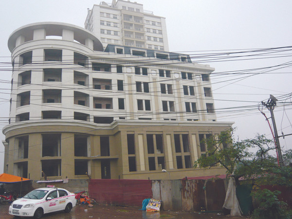 Nắn thiết kế đường dẫn tránh nhà giàu