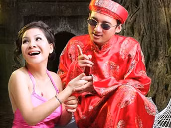 Danh hài Chiến Thắng tiết lộ chuyện tự mang trầu cau hỏi vợ