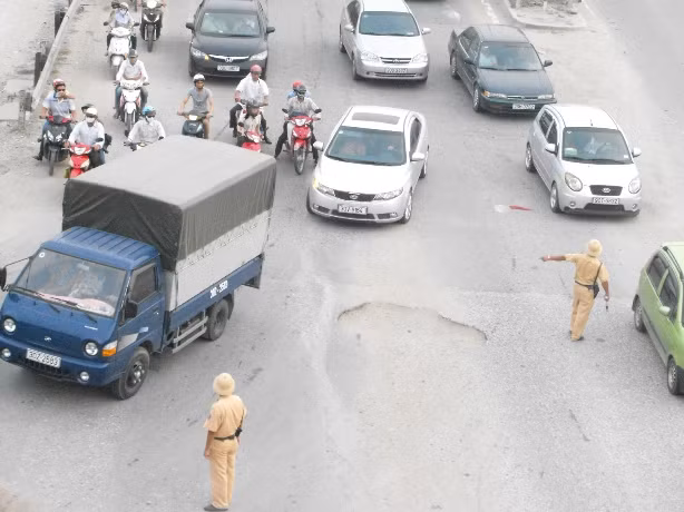 Tác giả 'chụp ảnh CSGT phải xin phép' lên tiếng