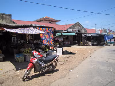 Nguy cơ tiểu thương bỏ chợ