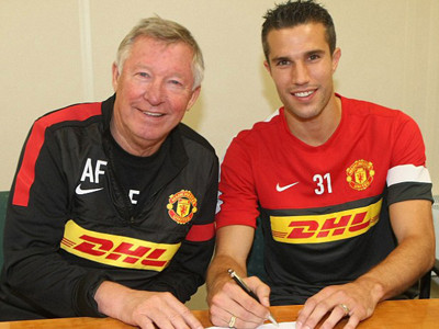 Van Persie: Đã thành danh, không thành công ở Old Trafford?