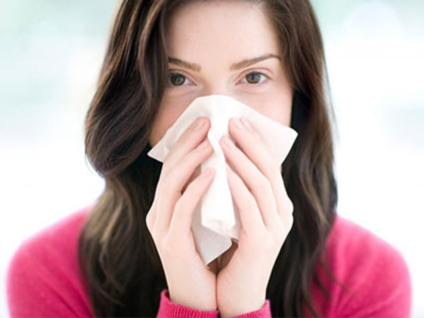 Bệnh viêm mũi dị ứng đang gây ra không ít phiền toái cho người bệnh. Ảnh: L.N