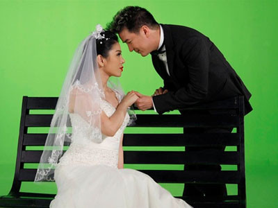 Đàm Vĩnh Hưng chụp ảnh cưới với Lệ Quyên