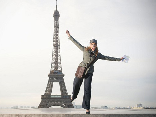 Phụ nữ Pháp được ...mặc quần dài