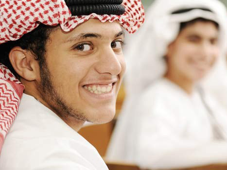 Bị trục xuất…vì quá đẹp trai