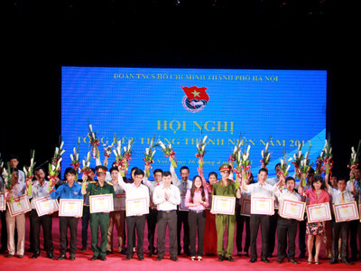 30 mô hình, phần việc tiêu biểu và cá nhân xuất sắc