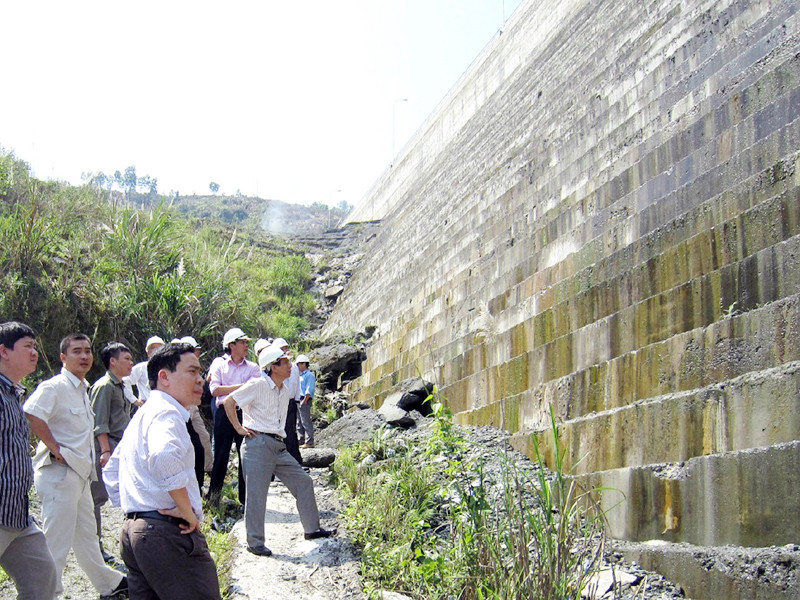 Quảng Nam muốn mời tư vấn độc lập