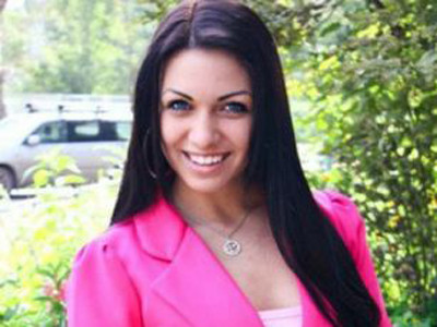 18 tuổi bán trinh tiết qua mạng