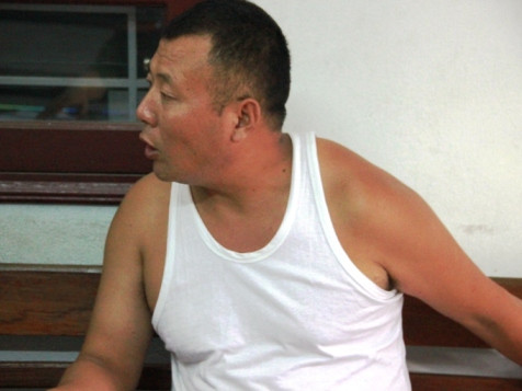 Đối tượng Leng bị tạm giữ tại cơ quan công an