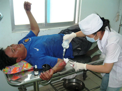 Nhiều quận, huyện 'ém bệnh' vì thành tích