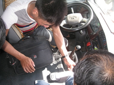 Dừng việc 'mượn' doanh nghiệp đi kiểm tra 'hộp đen'