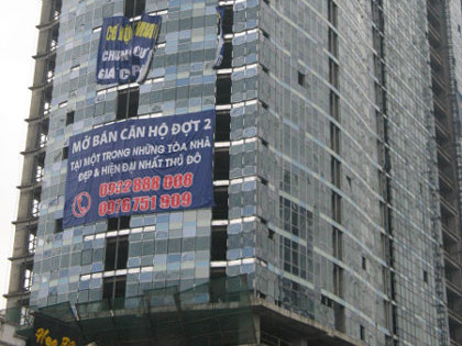 Sóng bán tháo nhà đất cuối năm