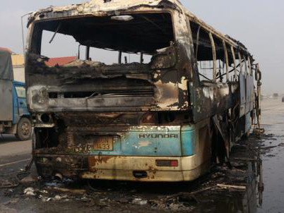 Hà Nội: Xe khách 45 chỗ cháy trơ khung